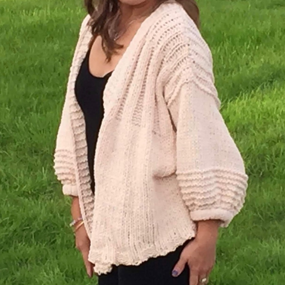 NWT - Very J Chunky Loosely Knit Cardigan